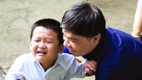 Con không chép bài, không làm bài tập và 6 bước xử lý thấu tình đạt lý của bà mẹ ở Hà Nội