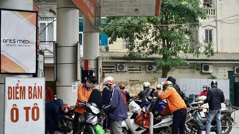 Giá xăng sẽ tăng lần thứ 3 liên tiếp vào chiều nay?