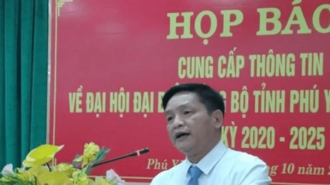 Ai là người điều hành UBND tỉnh Phú Yên sau khi miễn nhiệm Chủ tịch?