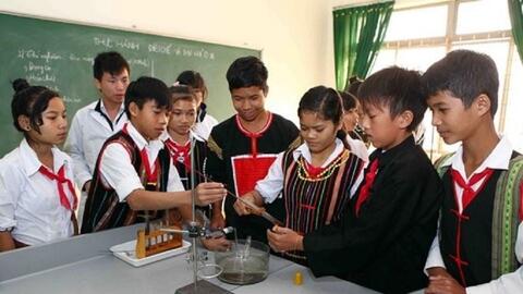Hơn 104.000 lượt học sinh, sinh viên dân tộc thiểu số rất ít người được hỗ trợ học tập