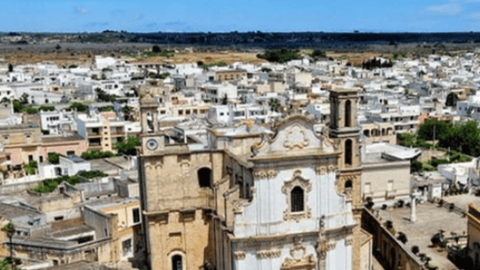 Kỳ lạ: Thị trấn này tại Ý tặng bạn 30.000 USD chỉ để sống tại đây