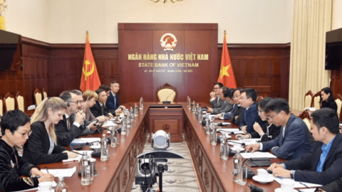 Phó Thống đốc Phạm Thanh Hà tiếp Giám đốc Chương trình Quốc gia, Cục Kinh tế liên bang Thuỵ Sỹ