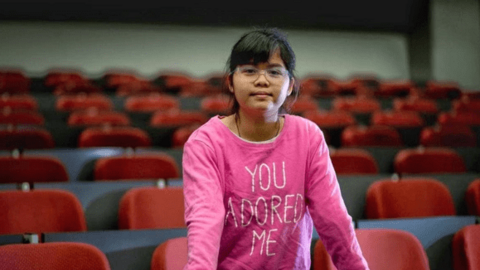 Thần đồng gốc Việt "gây sốc" khi đỗ đại học năm 13 tuổi, 2 năm sau học tiến sĩ, suýt bị trục xuất về nước vì quá giỏi giờ ra sao?