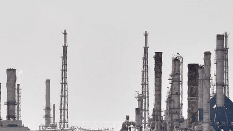 Saudi Arabia giảm giá dầu xuất sang thị trường châu Á