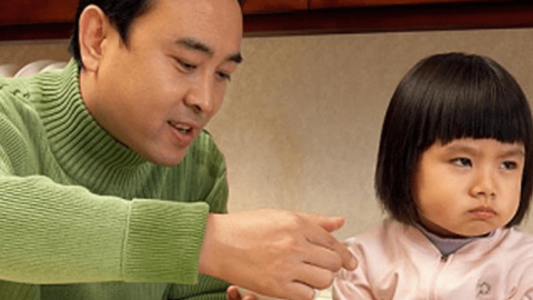 Hiệu trưởng Đại học số 1 châu Á: Cha mẹ làm 2 điều này là đang đẩy tương lai trẻ vào ngõ cụt, thay đổi để con cái có được thành công