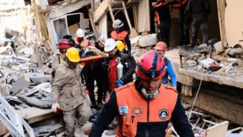 Hơn 8.000 người được giải cứu từ đống đổ nát sau động đất ở Thổ Nhĩ Kỳ