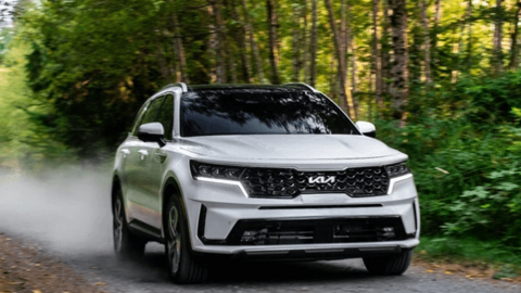 Xe gầm cao đồng loạt đại hạ giá, có mẫu mất tới 300 triệu đồng, liệu có nên mua?