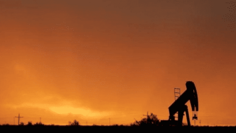 Giá dầu thô được dự báo sẽ tăng cao