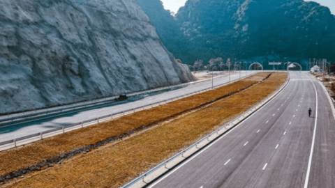 Cao tốc Mai Sơn - Quốc lộ 45 kịp thông xe trước dịp nghỉ lễ 30/4 - 1/5