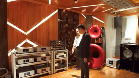 Đại gia Hà Nội chi hơn 23 tỷ đồng cho dàn loa đặt trong nhà, giá một sợi dây điện nghe qua đã choáng