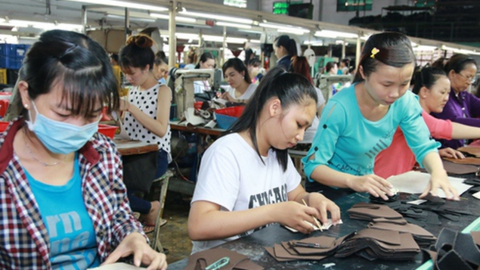 Giảm năm đóng BHXH để hưởng lương hưu: Cái cần giảm thì không giảm