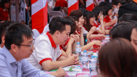 "So kè" tỷ lệ sinh viên ra trường có việc làm giữa Ngoại thương và Kinh tế quốc dân, trường nào thắng thế?