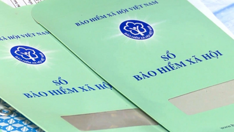 Người lao động nên đóng tiếp hay chờ nghỉ hưu khi đã đóng đủ 20 năm BHXH?