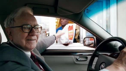 Nghịch lý người thường mua ô tô để tiêu tiền, người giàu lại dùng để kiếm tiền: Chỉ cần nhìn cách chọn xế hộp biết được túi tiền bạn đầy hay vơi