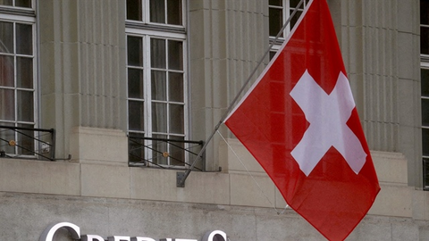 Khủng hoảng Credit Suisse hé lộ quyền lực của 'USD dầu mỏ'