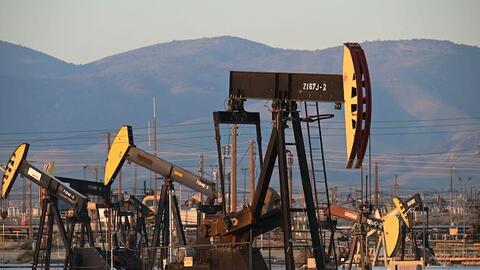 Dầu tiếp tục tăng trước rủi ro gián đoạn nguồn cung từ Iraq