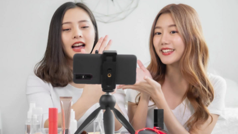 Người tiêu dùng được gì từ "làn sóng" KOC?