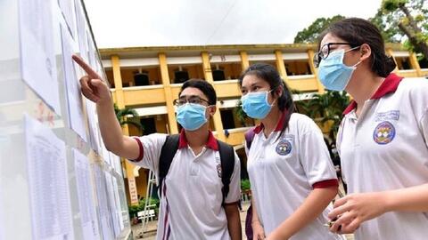 Thi tốt nghiệp THPT 2023: Sĩ tử tăng tốc ôn thi