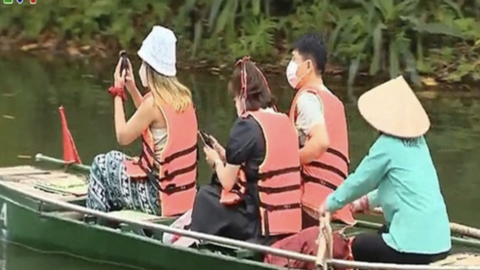 Lưu lượng cuộc gọi tăng mạnh đợt nghỉ lễ