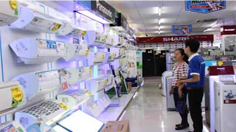 Tp.HCM: Nắng nóng kéo dài, sản phẩm giải nhiệt “hút khách”