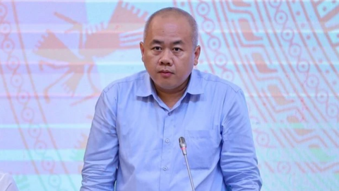 Thay đổi thành viên Tổ công tác nghiên cứu xây dựng, khai thác một số sân bay