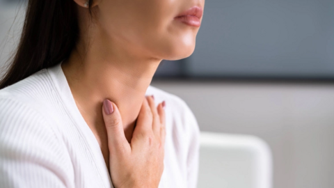 Bác sĩ chuyên ung bướu chỉ rõ 6 triệu chứng tim mạch cảnh báo bạn bị suy giáp