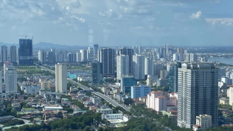 Bất động sản vượt "bão" khủng hoảng