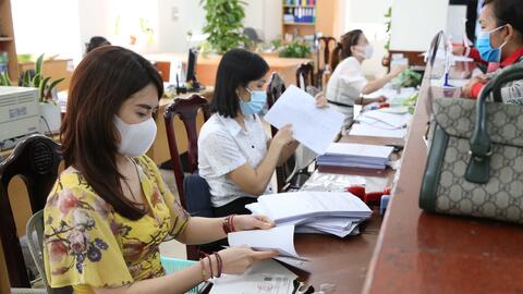 Cán bộ, công chức bị kỷ luật sẽ xếp loại không hoàn thành nhiệm vụ