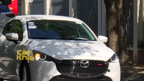 Mazda2 2023 đã về Việt Nam: Thêm bản thể thao kiểu CX-5, có thể sắp ra mắt vì bản cũ đang giảm giá rất mạnh