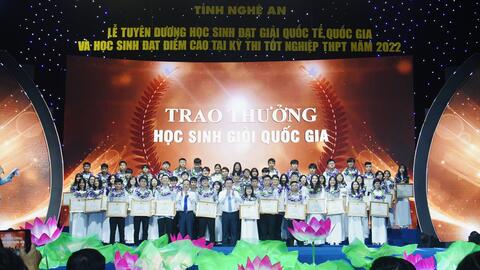 Nghệ An sẽ chi khoảng 4 tỷ đồng khen thưởng học sinh giỏi