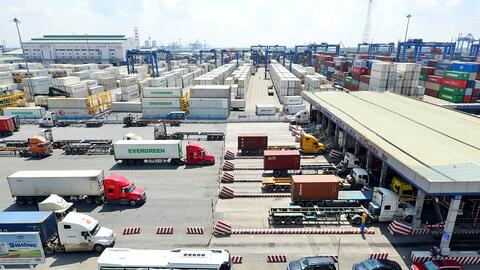 Khơi thông “điểm nghẽn” cản trở sự phát triển của ngành logistics
