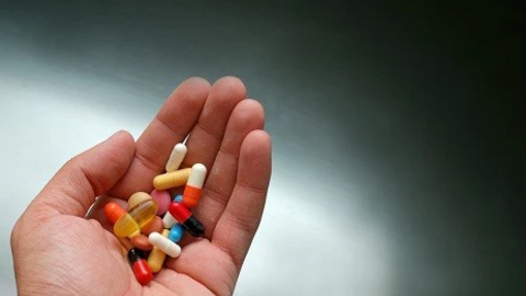 Đang uống thuốc tuyệt đối không được ăn những thực phẩm này kẻo nguy hiểm