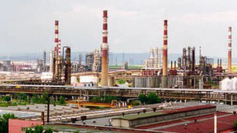 Bulgaria sẽ ngừng nhập khẩu dầu Nga