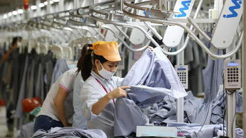 Xuất khẩu thoát đáy: Cú hích cho nhóm cổ phiếu xuất khẩu?