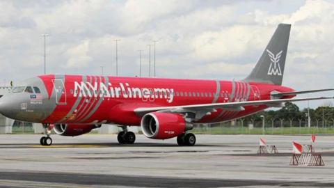 Hãng bay giá rẻ Malaysia tạm dừng hoạt động