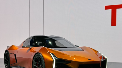 Toyota hết nhàm chán: Ra mắt FT-Se Concept mang dáng siêu xe, vô lăng giống máy bay chiến đấu