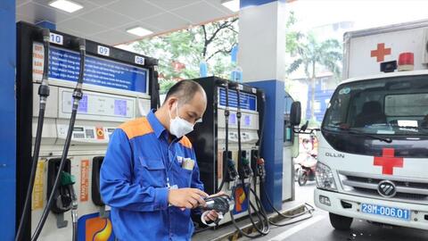 Kinh doanh xăng dầu: Doanh nghiệp lại kêu về quy định mới