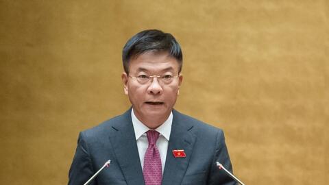 Quốc hội thảo luận tại hội trường về Luật Thủ đô (sửa đổi)