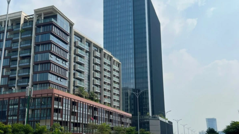 Kinh tế khó khăn kéo giá thuê văn phòng hạng A liên tục hạ