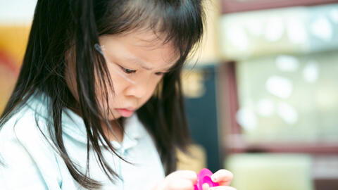 “Hiệu ứng đuổi rắn” và bài học dạy con hữu ích cho hàng triệu cha mẹ: Không muốn con cái đối đầu, cần lưu ý điều quan trọng này