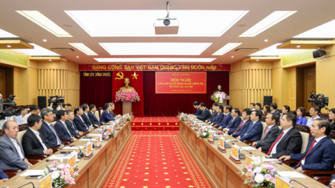 Bộ Chính trị điều động, chỉ định nhân sự giữ chức Bí thư Tỉnh ủy, Quyền Bí thư Tỉnh ủy