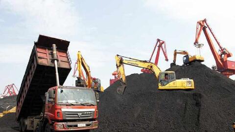 5 tháng đầu năm, lượng than nhập khẩu của Việt Nam đạt hơn 27 triệu tấn