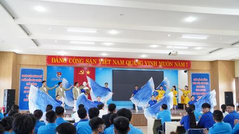 Đà Nẵng: Công bố biểu trưng chào mừng Đại hội LHTN Việt Nam lần thứ VIII