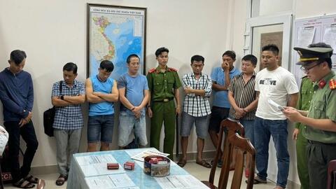 Bắt kẻ cầm đầu đường dây cá độ hơn 50 tỷ ở Quảng Nam, triệu tập 20 người liên quan