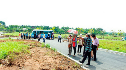 Khu vực nào có giá đất nền tăng mạnh, nhà đầu tư đổ xô đi săn?
