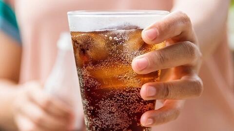 Nam giới tuổi thọ ngắn "thích" uống 2 loại nước này trước khi ngủ: Phá gan, hại thận, tăng đường huyết, ngon đến mấy cũng nên bỏ sớm