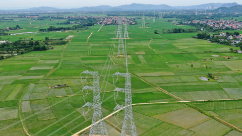 Thủ tướng yêu cầu khánh thành đường dây 500kV mạch 3 vào dịp Quốc khánh