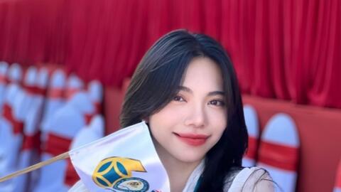 Những cô nàng thủ khoa Tài chính xuất sắc toàn diện