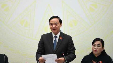 Quốc hội xem xét, quyết định chủ trương đầu tư Dự án đường sắt tốc độ cao