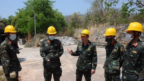 Lực lượng cứu hộ QĐND Việt Nam nỗ lực giải cứu 1 nạn nhân động đất còn sống ở Myanmar